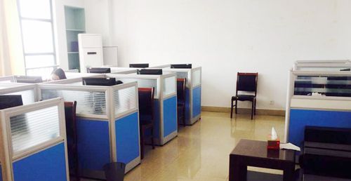 服務(wù)平臺,經(jīng)營投資管理,計(jì)算機(jī)軟件開發(fā),企業(yè)管理咨詢,商務(wù)信息咨詢等